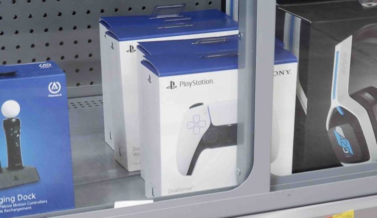 PS5 controller