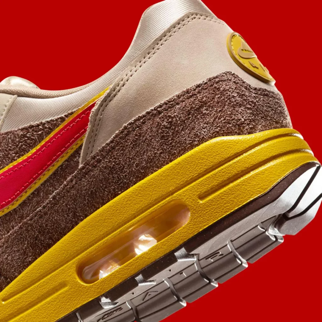 nike donkey kong air max sneakers 5.jpg