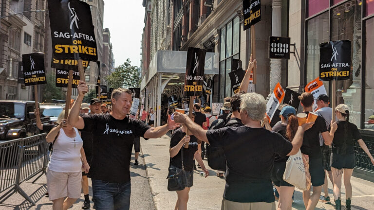 Sag AFTRA staking stemacteurs