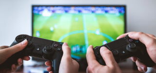 game controllers tv onderzoek