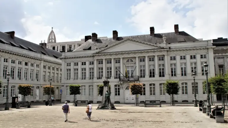 Het Martelarenplein te Brussel